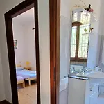Among Olive Trees And Vineyards In Complete Relax - Torreselle Cinto Euganeo
