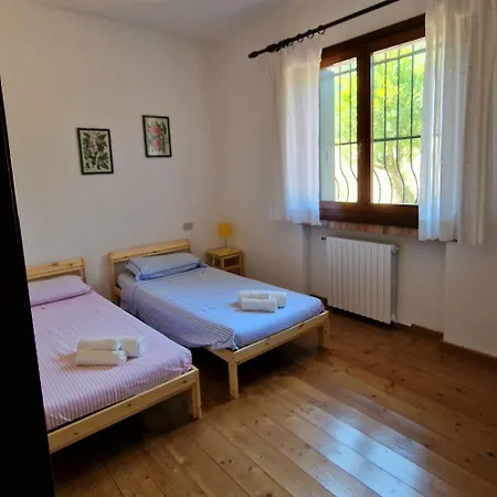 Among Olive Trees And Vineyards In Complete Relax - Torreselle