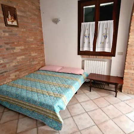 Among Olive Trees And Vineyards In Complete Relax - Torreselle